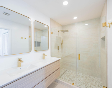 7520 La Paz Boulevard - Photo Thumbnail 27