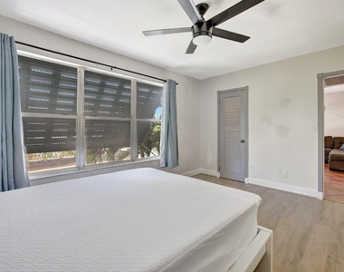 2400 Ne 33rd Avenue - Photo Thumbnail 17