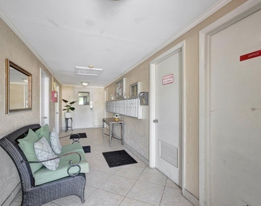 2400 Ne 33rd Avenue - Photo Thumbnail 31