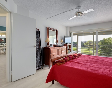 3593 Birdie Drive - Photo Thumbnail 14