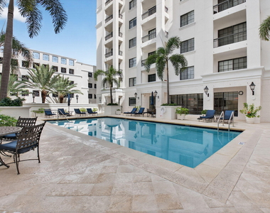 233 S Federal Highway - Photo Thumbnail 34
