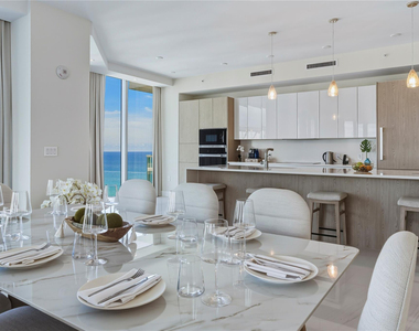 3100 N Ocean Drive - Photo Thumbnail 7