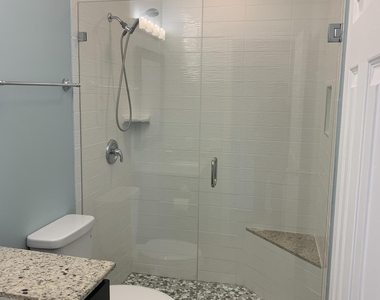 2251 Ne 66th Street - Photo Thumbnail 9