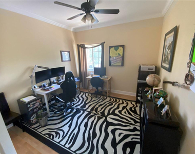 10747 Nw 70th Terrace - Photo Thumbnail 8