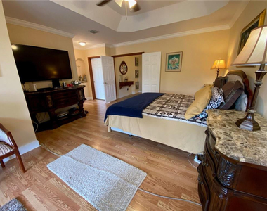 10747 Nw 70th Terrace - Photo Thumbnail 30