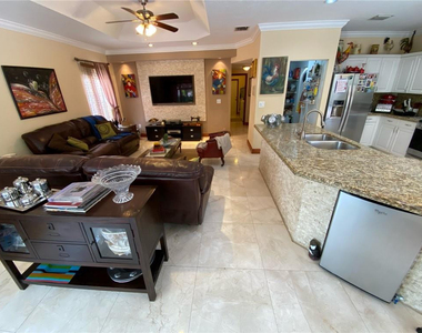 10747 Nw 70th Terrace - Photo Thumbnail 38