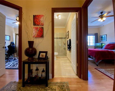 10747 Nw 70th Terrace - Photo Thumbnail 10