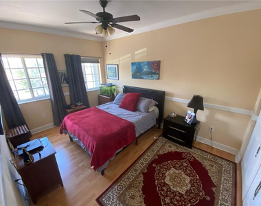 10747 Nw 70th Terrace - Photo Thumbnail 7