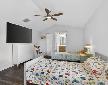 11894 Donlin Drive - Photo Thumbnail 28