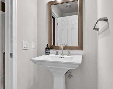 11894 Donlin Drive - Photo Thumbnail 23