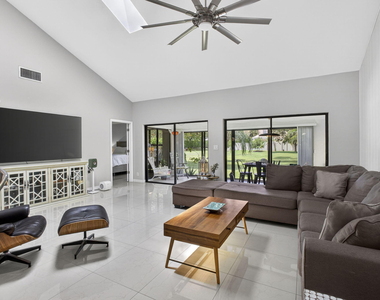11894 Donlin Drive - Photo Thumbnail 22