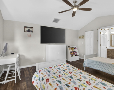 11894 Donlin Drive - Photo Thumbnail 29