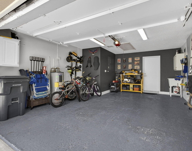 11894 Donlin Drive - Photo Thumbnail 7