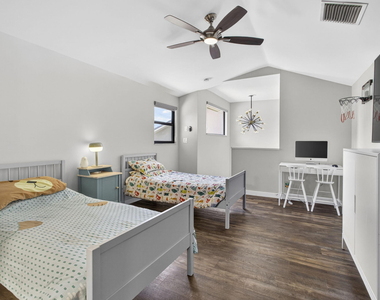11894 Donlin Drive - Photo Thumbnail 27