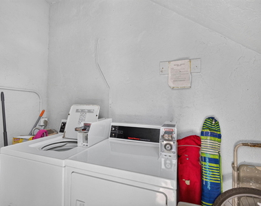 708 Sw Gardens Boulevard - Photo Thumbnail 32