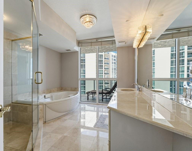 3100 N Ocean Boulevard - Photo Thumbnail 13