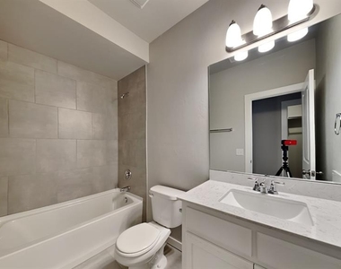 4412 Ne 123rd Street - Photo Thumbnail 11