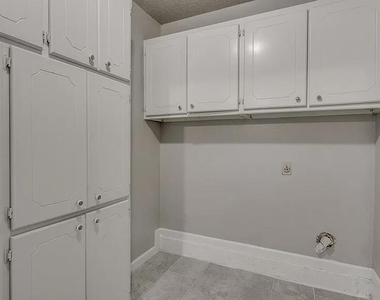 641 Sw 15th Street - Photo Thumbnail 20