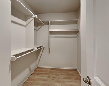 9109 Nw 127th Terrace - Photo Thumbnail 11