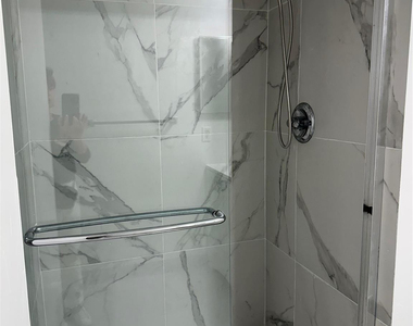 310 Racquet Club Road - Photo Thumbnail 8