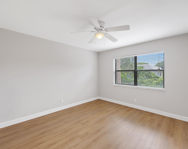3275 Frederick Boulevard - Photo Thumbnail 11