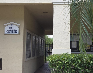 1245 Sw 46th Avenue - Photo Thumbnail 15