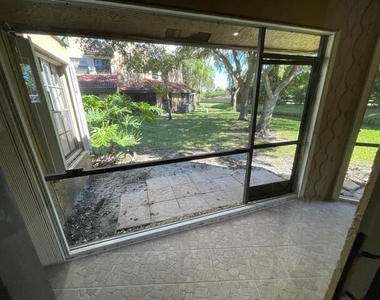 9321 W Sunrise Boulevard - Photo Thumbnail 6