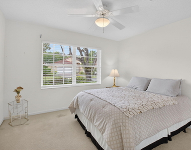 5256 Glenville Drive - Photo Thumbnail 38