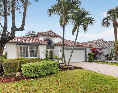 5256 Glenville Drive - Photo Thumbnail 4