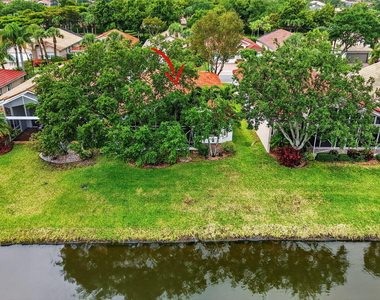 5256 Glenville Drive - Photo Thumbnail 49