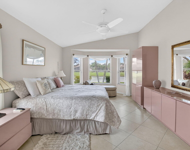 5256 Glenville Drive - Photo Thumbnail 29