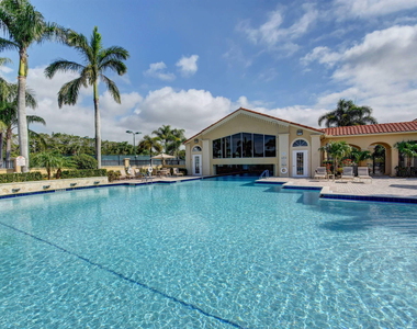 5256 Glenville Drive - Photo Thumbnail 54