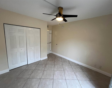 1460 Ne 18th Street - Photo Thumbnail 40