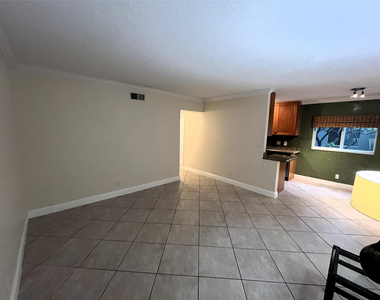 1460 Ne 18th Street - Photo Thumbnail 10