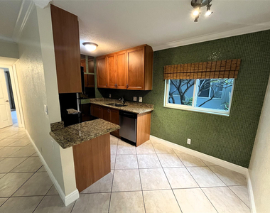 1460 Ne 18th Street - Photo Thumbnail 7