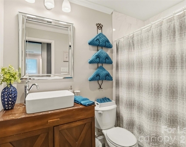 4231 Firethorne Road - Photo Thumbnail 12