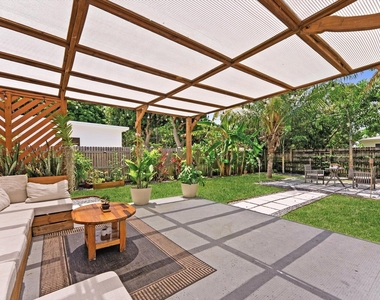 350 Forest Hill Boulevard - Photo Thumbnail 25