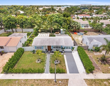 350 Forest Hill Boulevard - Photo Thumbnail 18