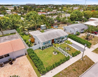 350 Forest Hill Boulevard - Photo Thumbnail 11