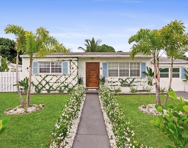 350 Forest Hill Boulevard - Photo Thumbnail 26