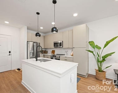 4101 Raleigh Street - Photo Thumbnail 40