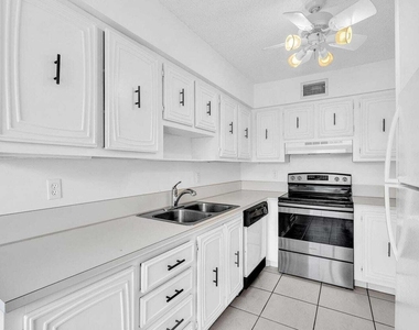 13721 Flora Place - Photo Thumbnail 26
