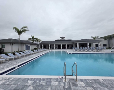 13721 Flora Place - Photo Thumbnail 8