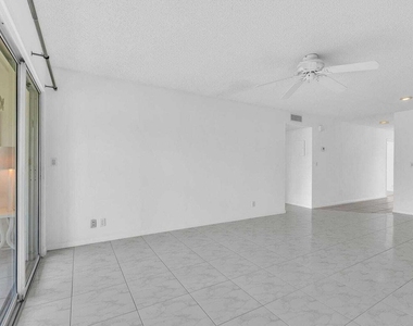 13721 Flora Place - Photo Thumbnail 30