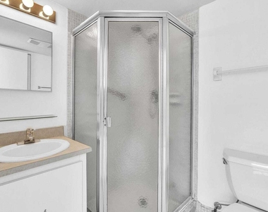 13721 Flora Place - Photo Thumbnail 23