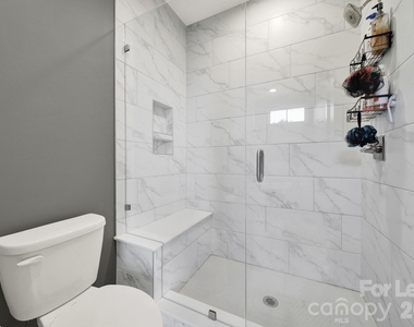 428 E 33rd Street - Photo Thumbnail 23