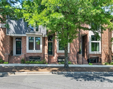428 E 33rd Street - Photo Thumbnail 34