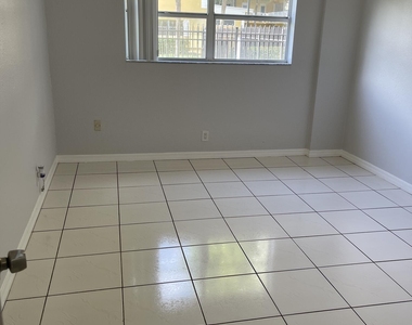 440 Se 2nd Avenue - Photo Thumbnail 13
