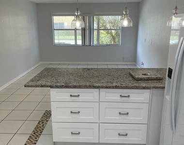 440 Se 2nd Avenue - Photo Thumbnail 6