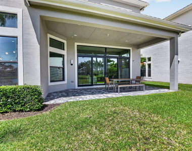 17358 Santaluce Manor - Photo Thumbnail 22